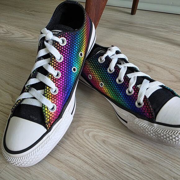 Converse Chuck Taylor All-Star Kaleidoscope Rainbow Low Top Sneakers Women Sz 6 - Picture 3 of 11